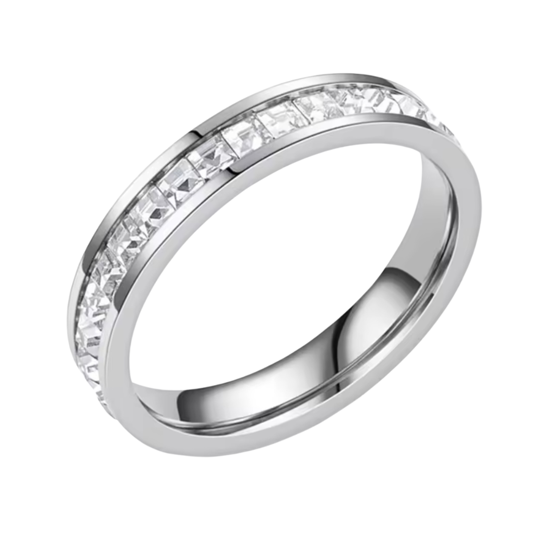 Luxia Ring