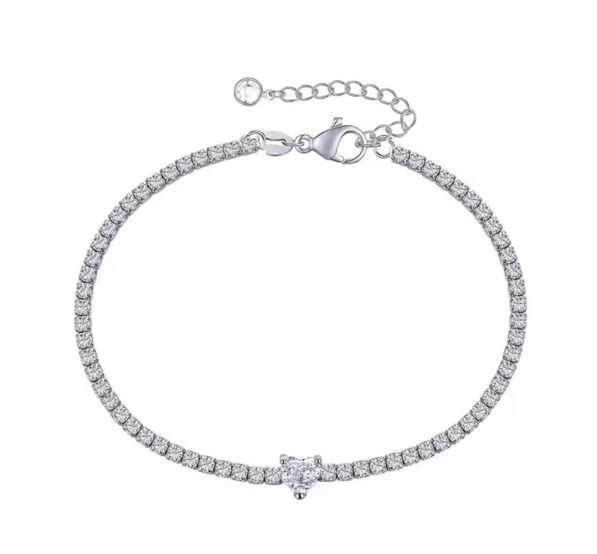Diamond Heart Armband